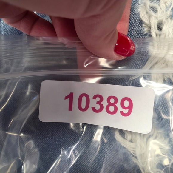 H&M &Denim Overalls Womens 2 Blue Slim Fit Distressed Ripped Medium Wash Jean - Picture 13 of 13